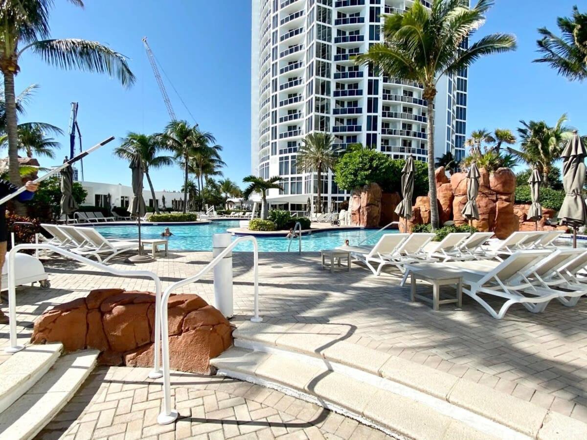 15Th Floor Luxury Suite At Trump Int Resort Sunny Isles Beach Zewnętrze zdjęcie